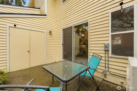 12024 101st Avenue NE Kirkland WA 98034