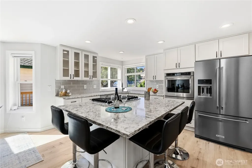 4615 SW 329th Way Federal Way WA 98023
