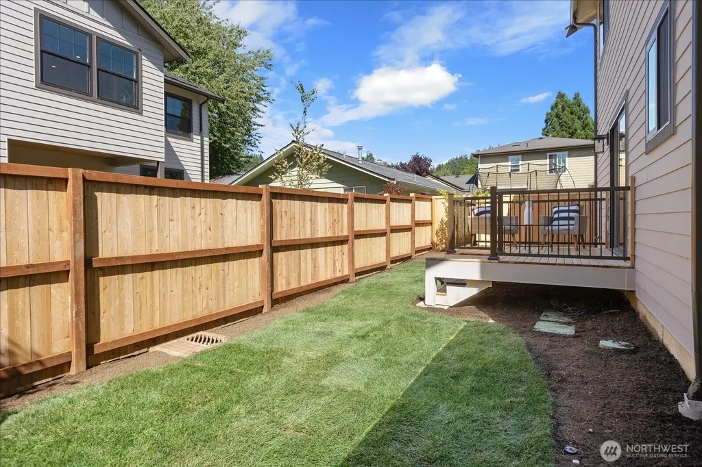 313 SE Andrews Street Issaquah WA 98027