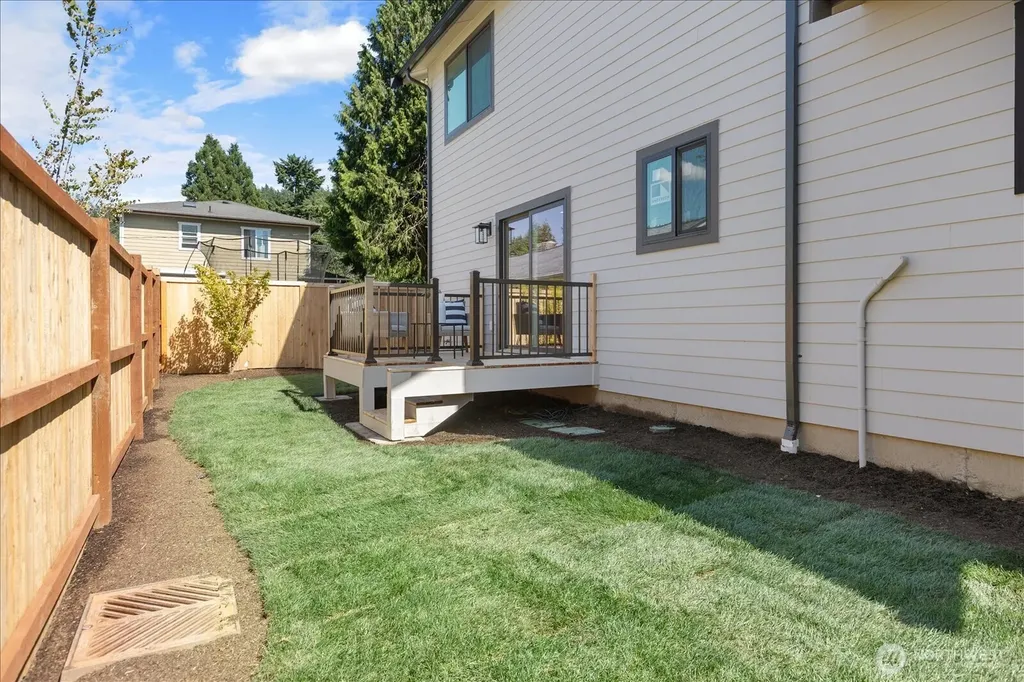 313 SE Andrews Street Issaquah WA 98027
