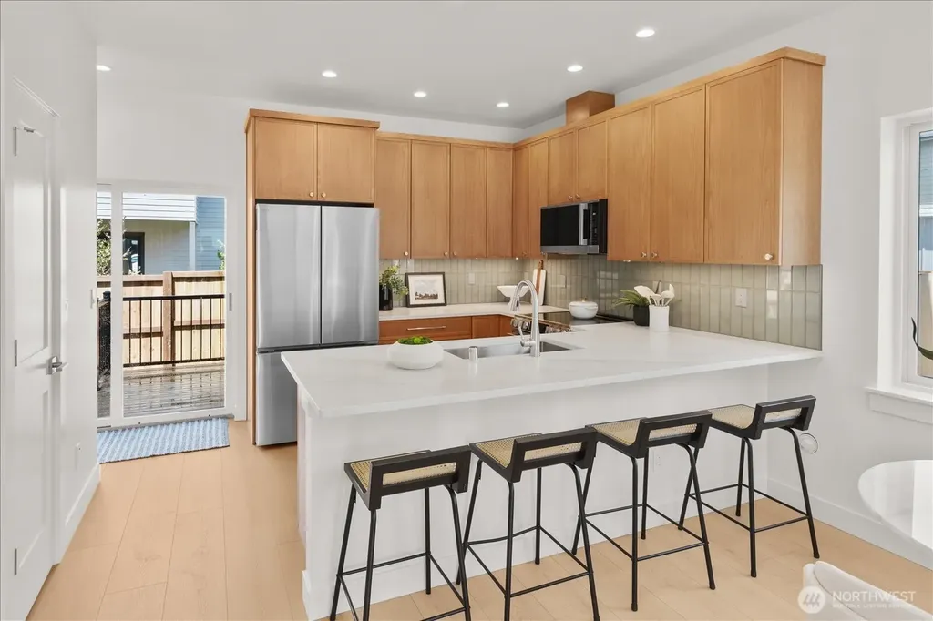 313 SE Andrews Street Issaquah WA 98027