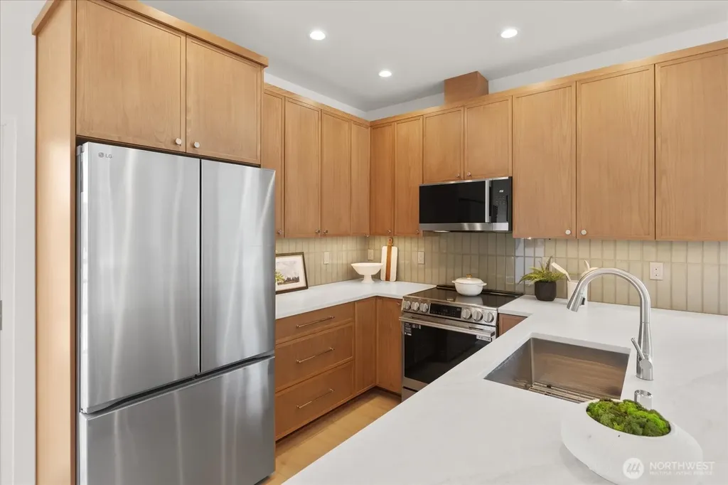 313 SE Andrews Street Issaquah WA 98027