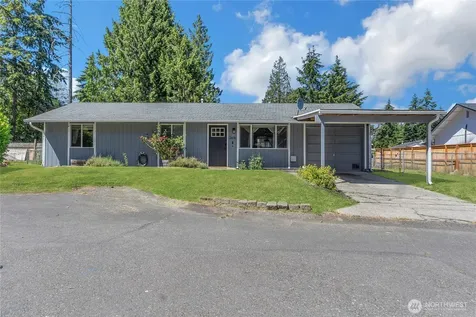 2616 Mt Mckinley Court Puyallup WA 98374