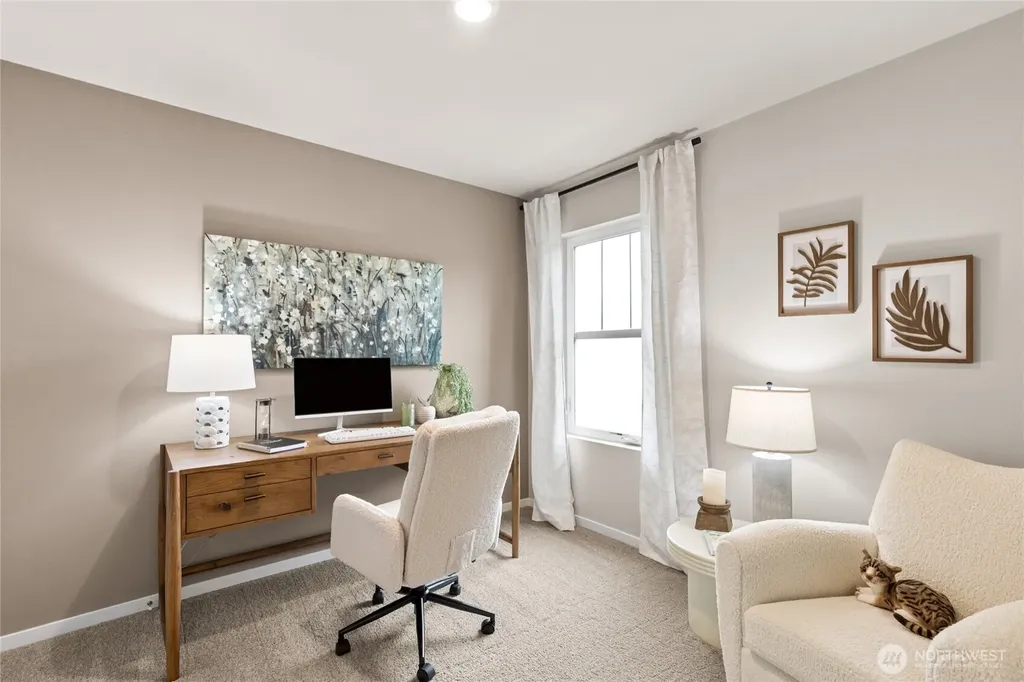 548 Wall Street Buckley WA 98321