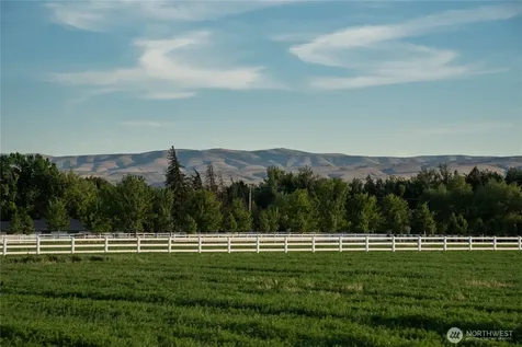 3 Look Road Ellensburg WA 98926