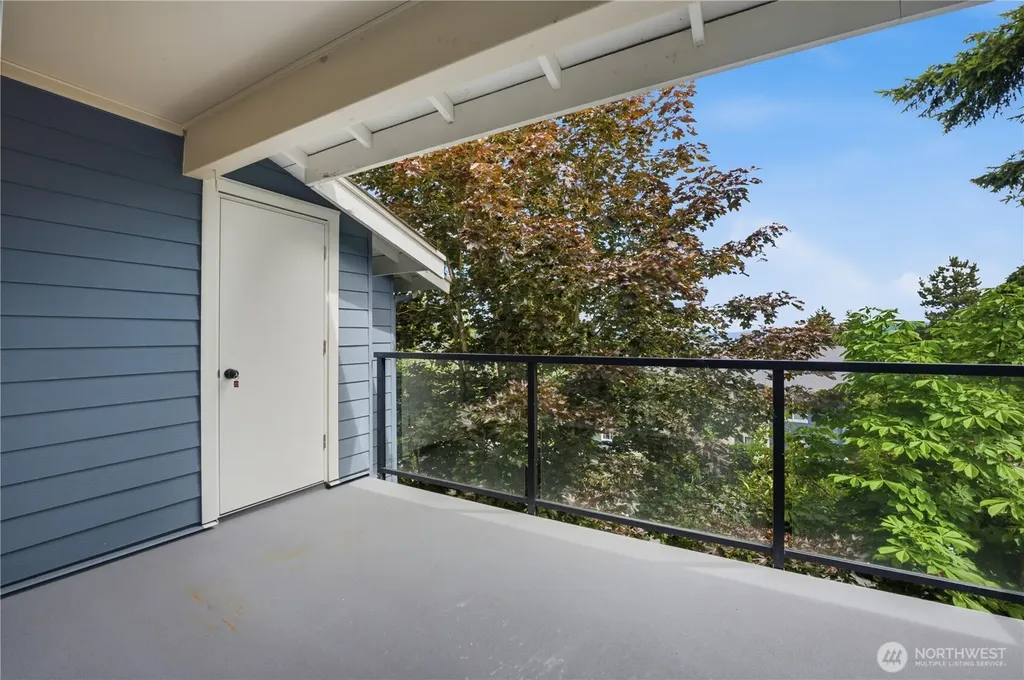 4189 W Lake Sammimish Parkway SE Bellevue WA 98008