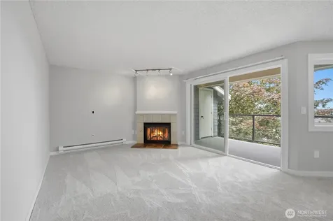 4189 W Lake Sammimish Parkway SE Bellevue WA 98008