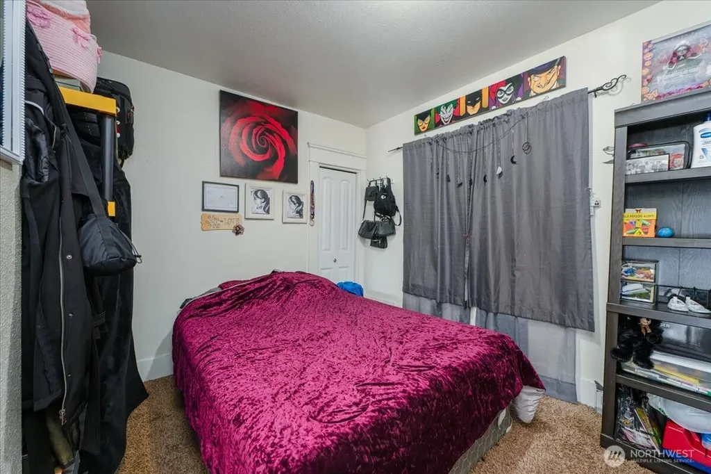 1931 Mcdougall Avenue Everett WA 98201