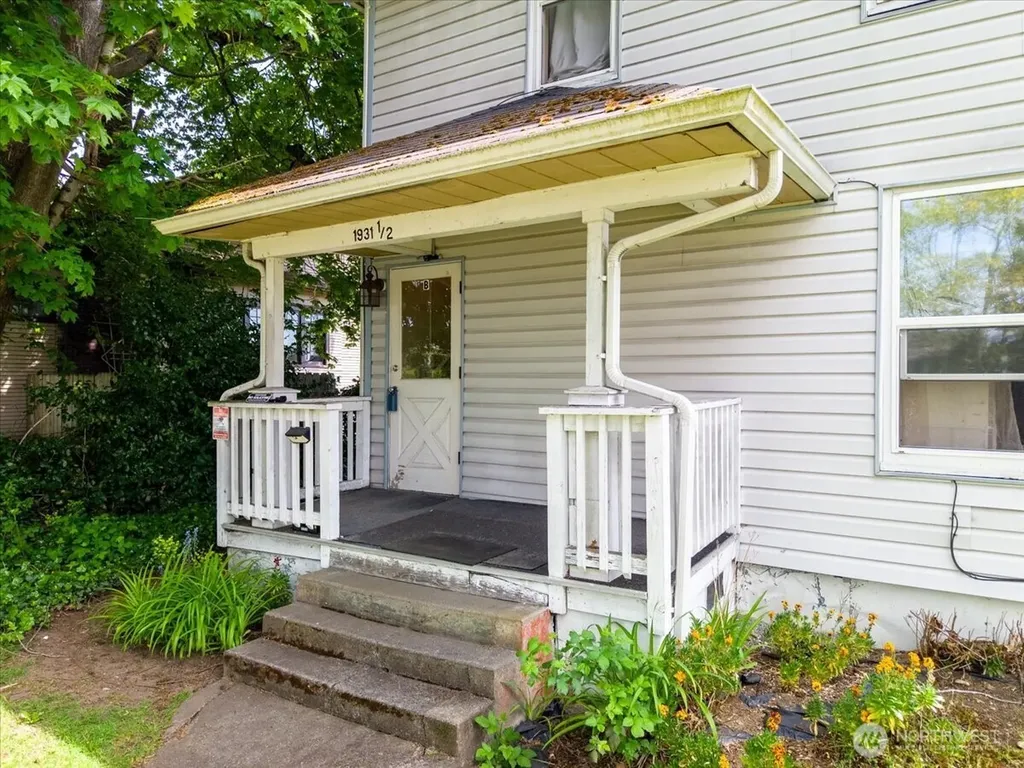 1931 Mcdougall Avenue Everett WA 98201