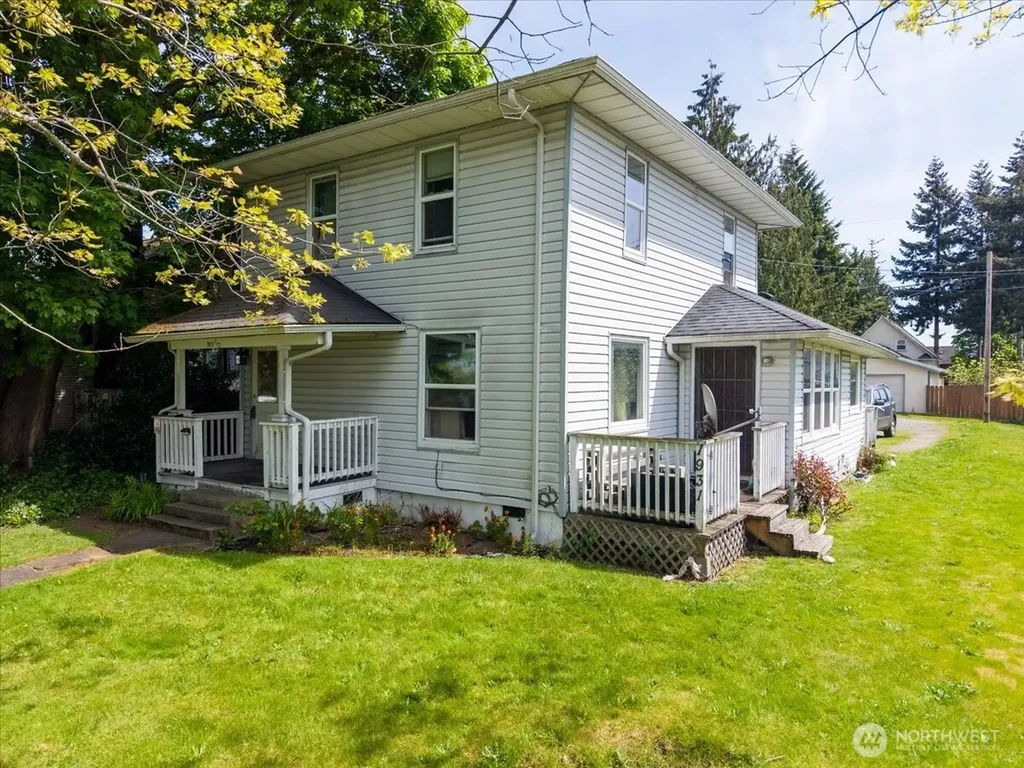 1931 Mcdougall Avenue Everett WA 98201