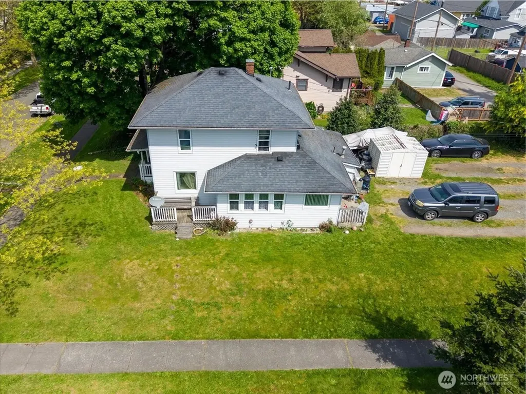 1931 Mcdougall Avenue Everett WA 98201
