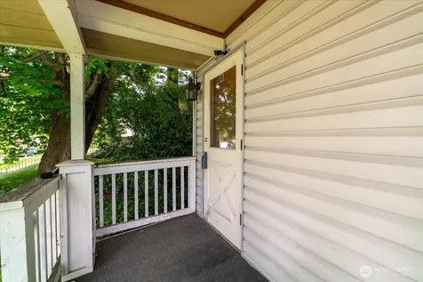 1931 Mcdougall Avenue Everett WA 98201
