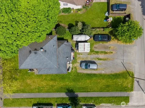 1931 Mcdougall Avenue Everett WA 98201
