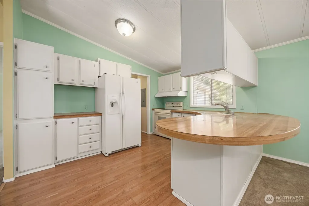 27 Buckingham Alley Brewster WA 98812