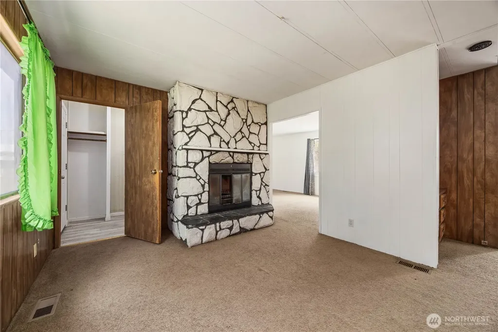 27 Buckingham Alley Brewster WA 98812
