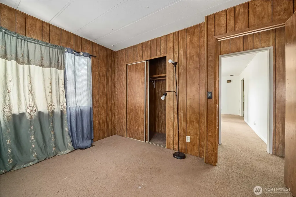 27 Buckingham Alley Brewster WA 98812
