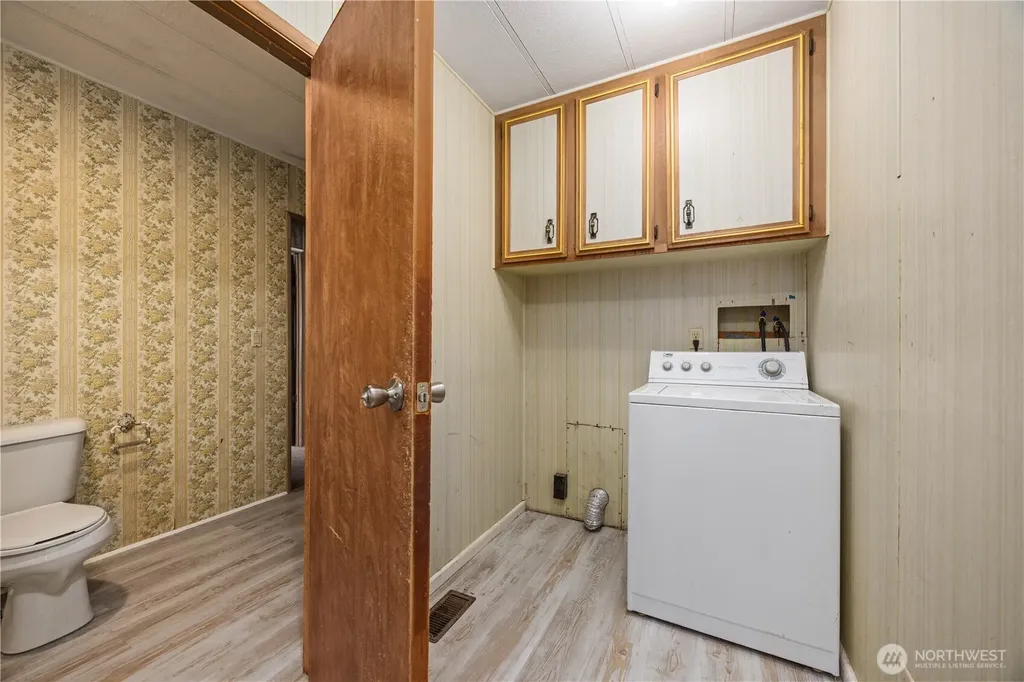 27 Buckingham Alley Brewster WA 98812