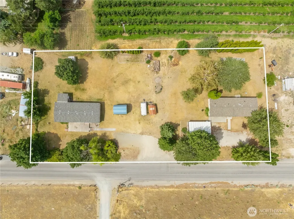 27 Buckingham Alley Brewster WA 98812