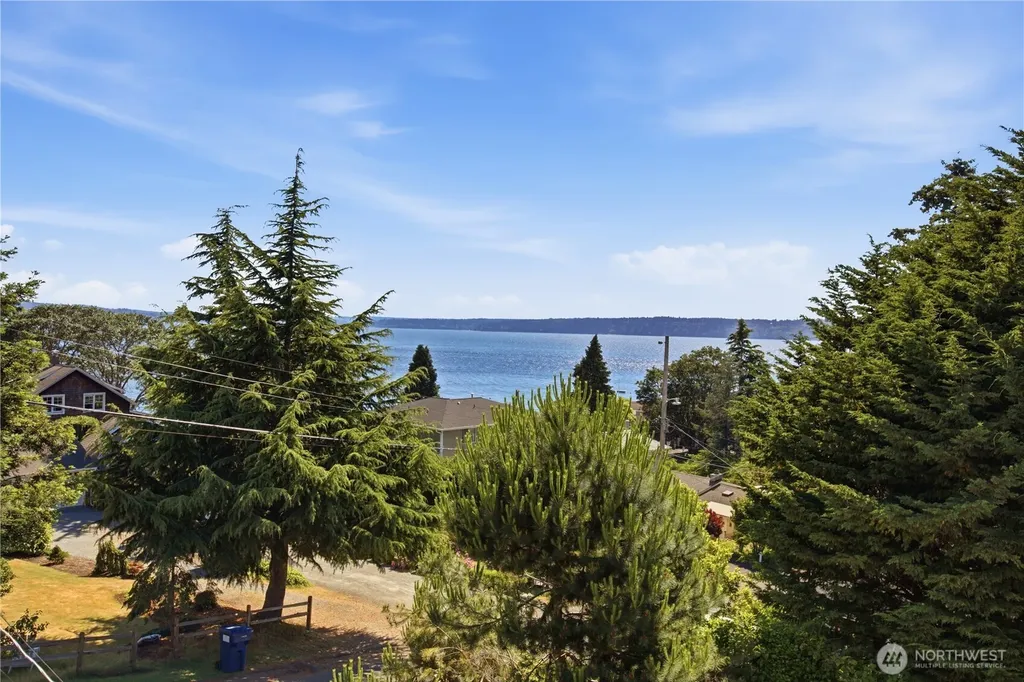 3532 SW 171st Street Burien WA 98166