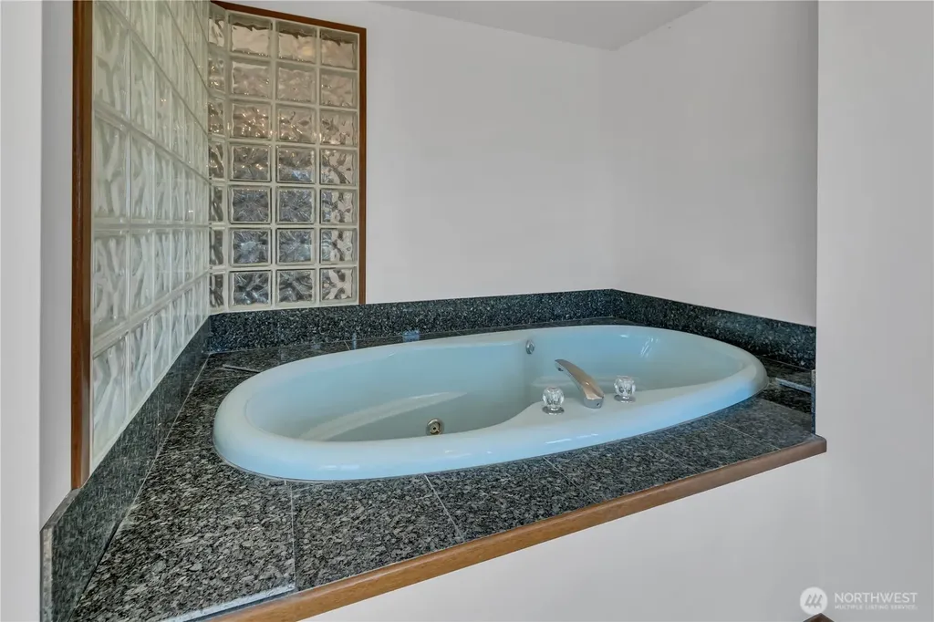 3532 SW 171st Street Burien WA 98166