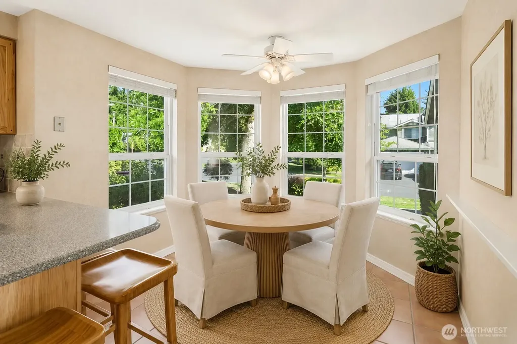 24311 SE 41st Place Sammamish WA 98029