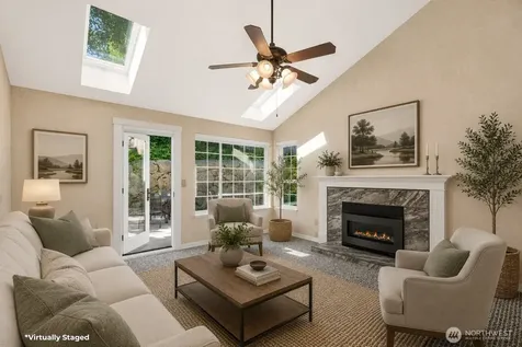24311 SE 41st Place Sammamish WA 98029