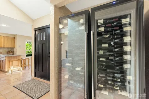 24311 SE 41st Place Sammamish WA 98029