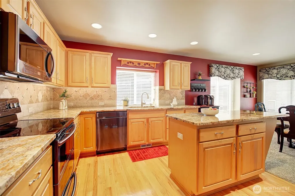 9014 192nd Street SE Snohomish WA 98296