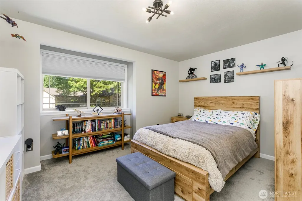 105 Lila Street Steilacoom WA 98388