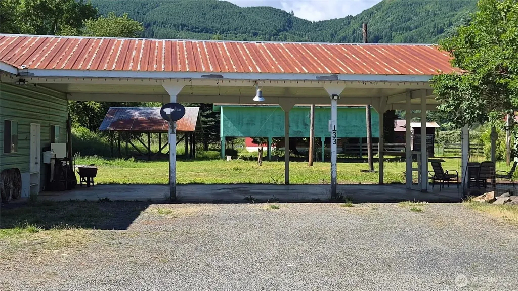 133 Frost Creek Road Glenoma WA 98336