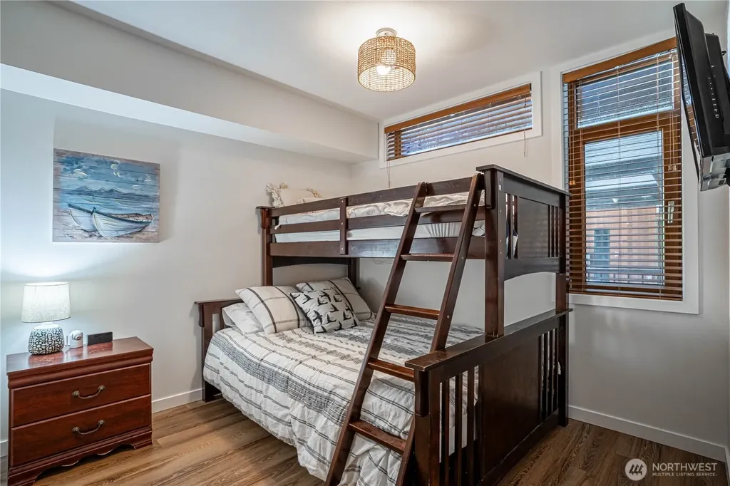 2220 W Woodin Avenue Chelan WA 98816