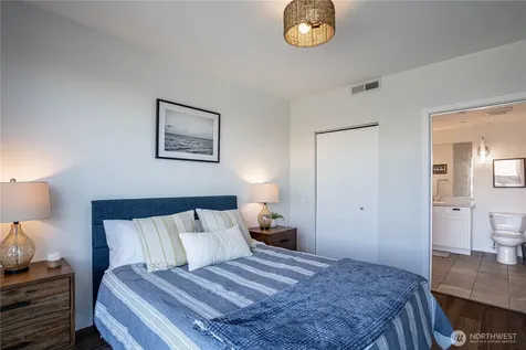 2220 W Woodin Avenue Chelan WA 98816