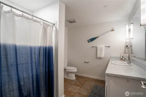 2220 W Woodin Avenue Chelan WA 98816