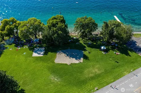 2220 W Woodin Avenue Chelan WA 98816