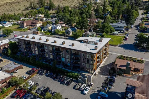 2220 W Woodin Avenue Chelan WA 98816