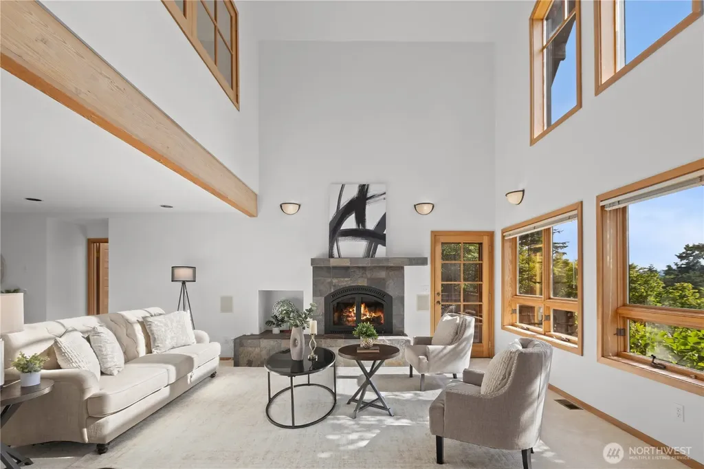 7321 152nd Avenue NE Redmond WA 98052