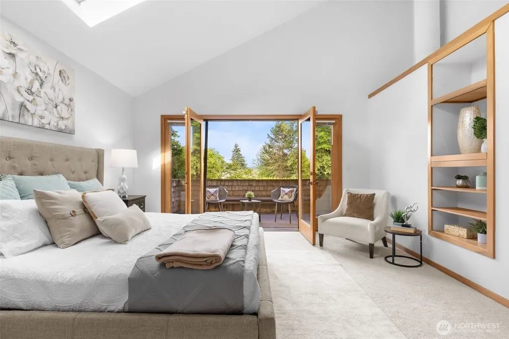 7321 152nd Avenue NE Redmond WA 98052