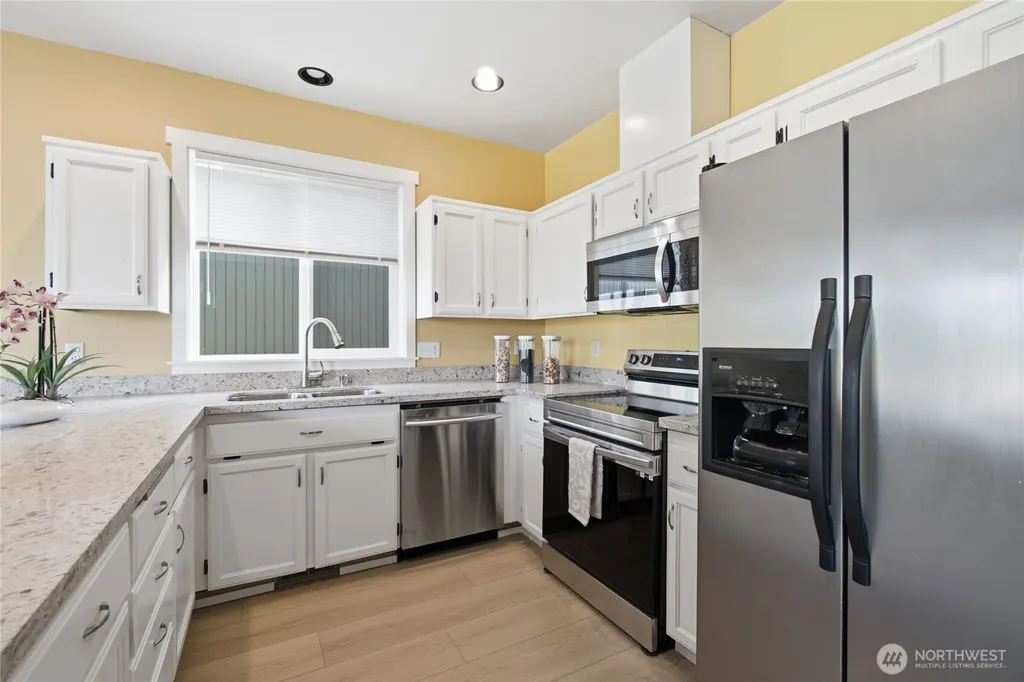 13009 12th Avenue E Tacoma WA 98445