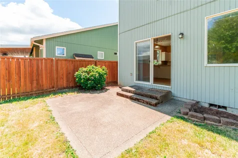 13009 12th Avenue E Tacoma WA 98445