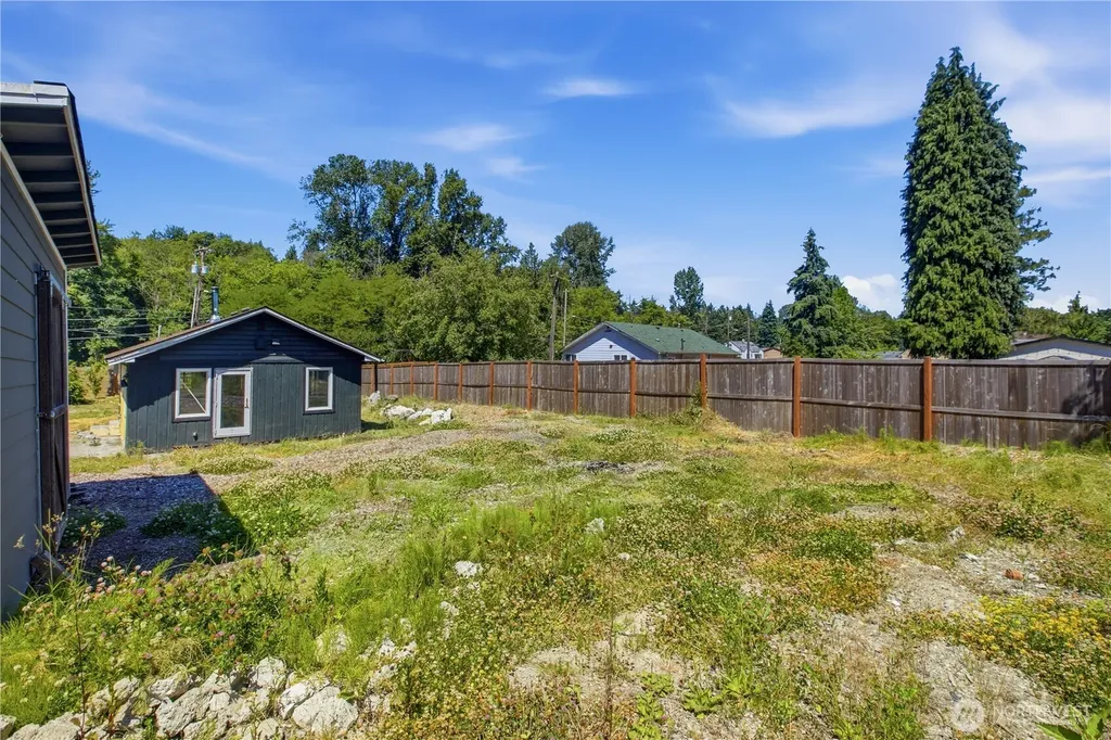 11410 8th Avenue S Burien WA 98168