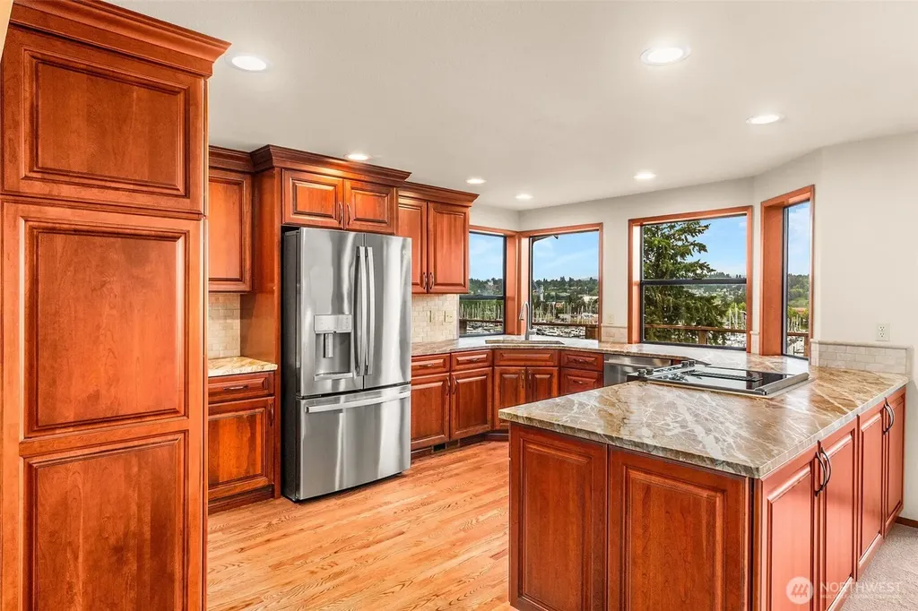 812 San Francisco Avenue NE Olympia WA 98506
