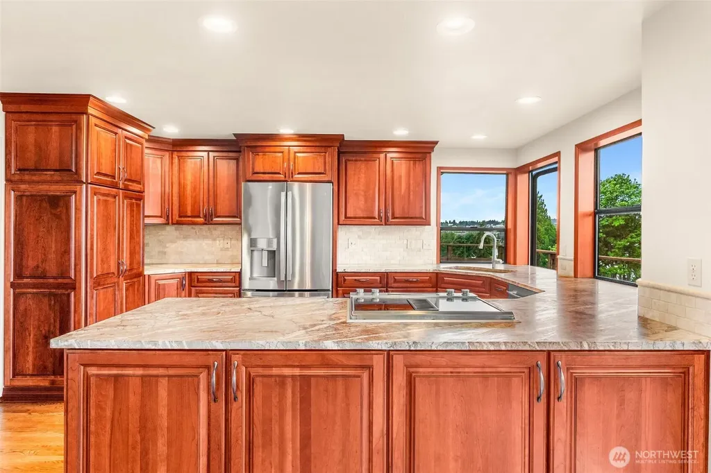 812 San Francisco Avenue NE Olympia WA 98506