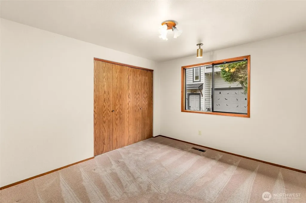 812 San Francisco Avenue NE Olympia WA 98506
