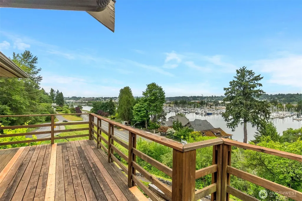812 San Francisco Avenue NE Olympia WA 98506
