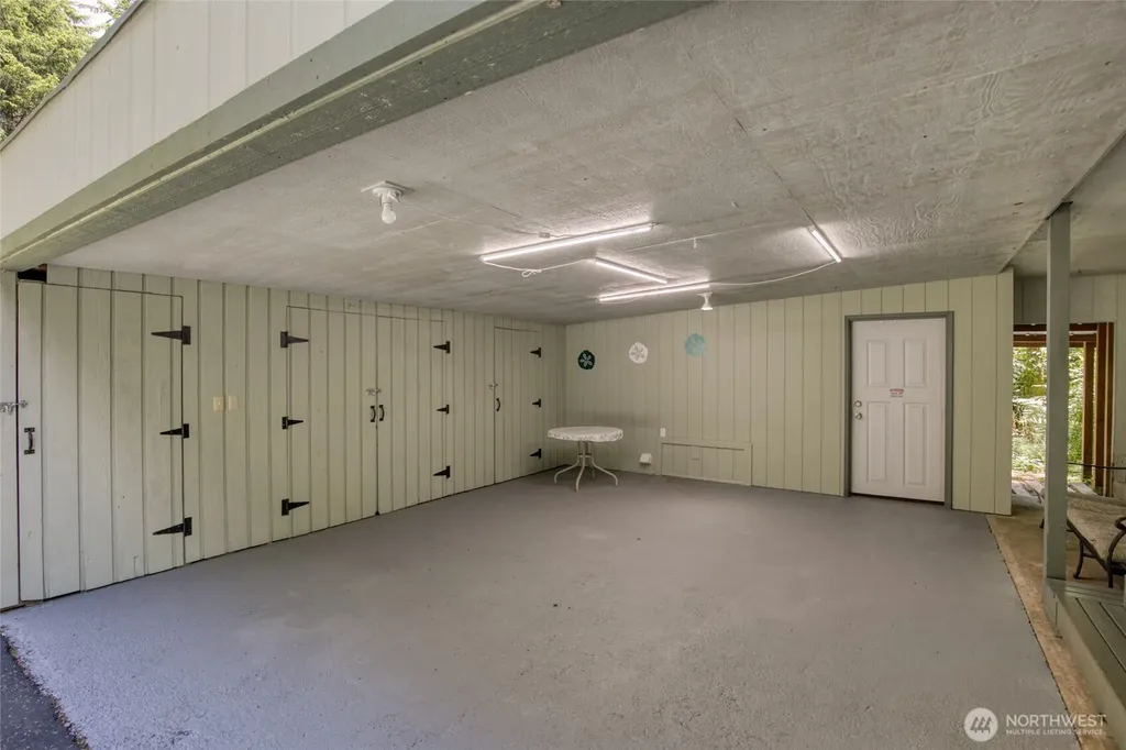 2782 State Route 109 Ocean Shores WA 98569