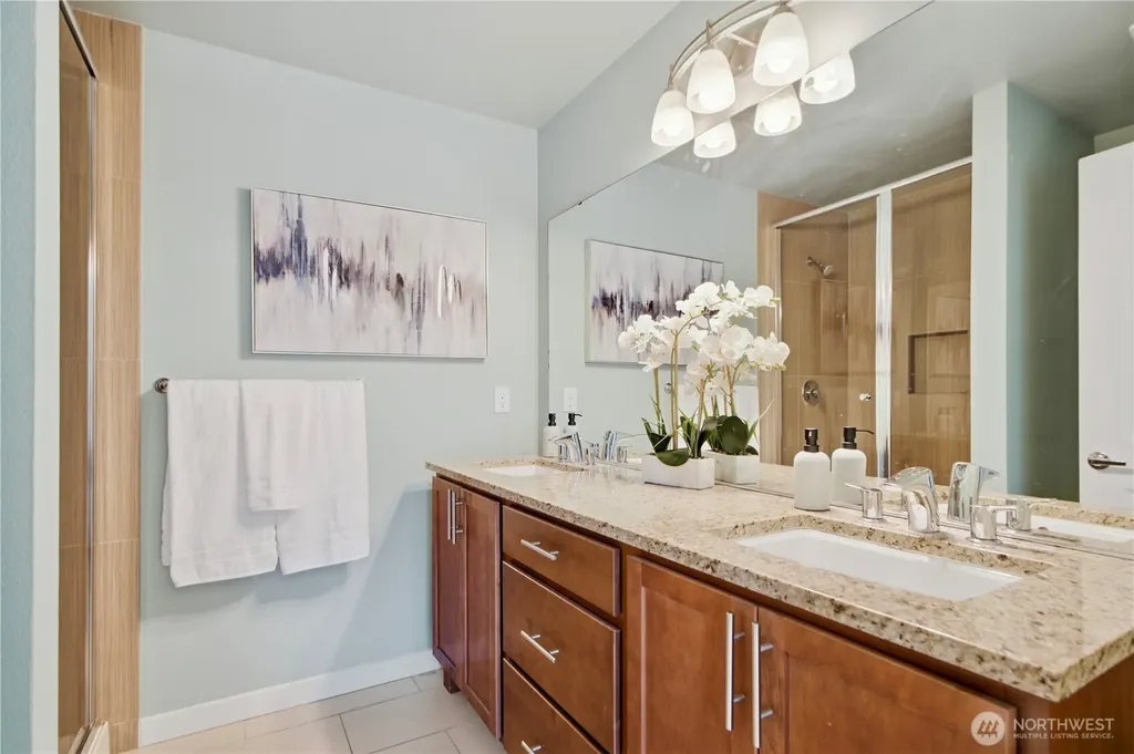 3027 S Nevada Street Seattle WA 98108