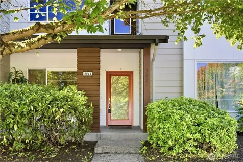 3027 S Nevada Street Seattle WA 98108
