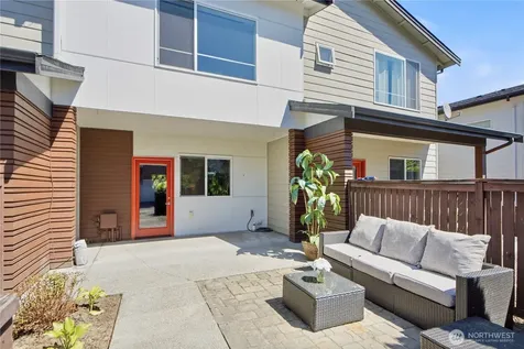 3027 S Nevada Street Seattle WA 98108