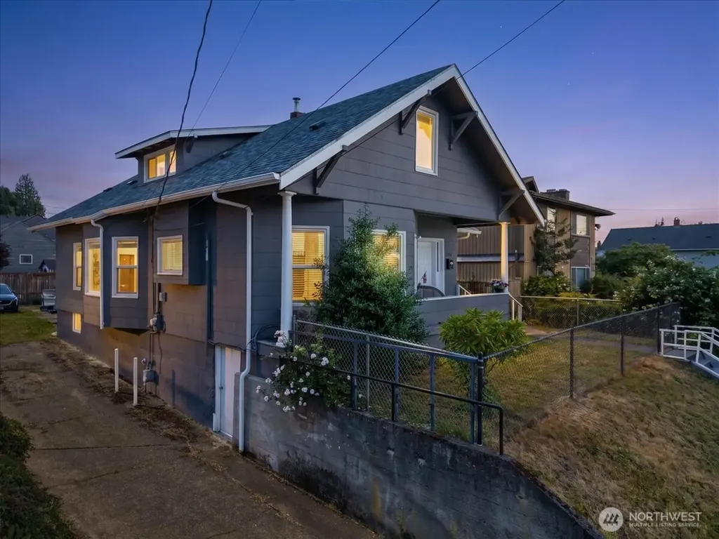 1314 S Cushman Avenue Tacoma WA 98405