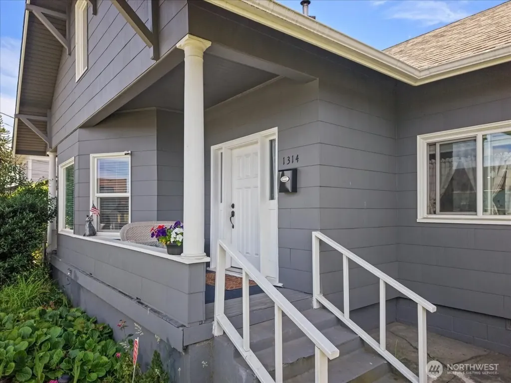 1314 S Cushman Avenue Tacoma WA 98405